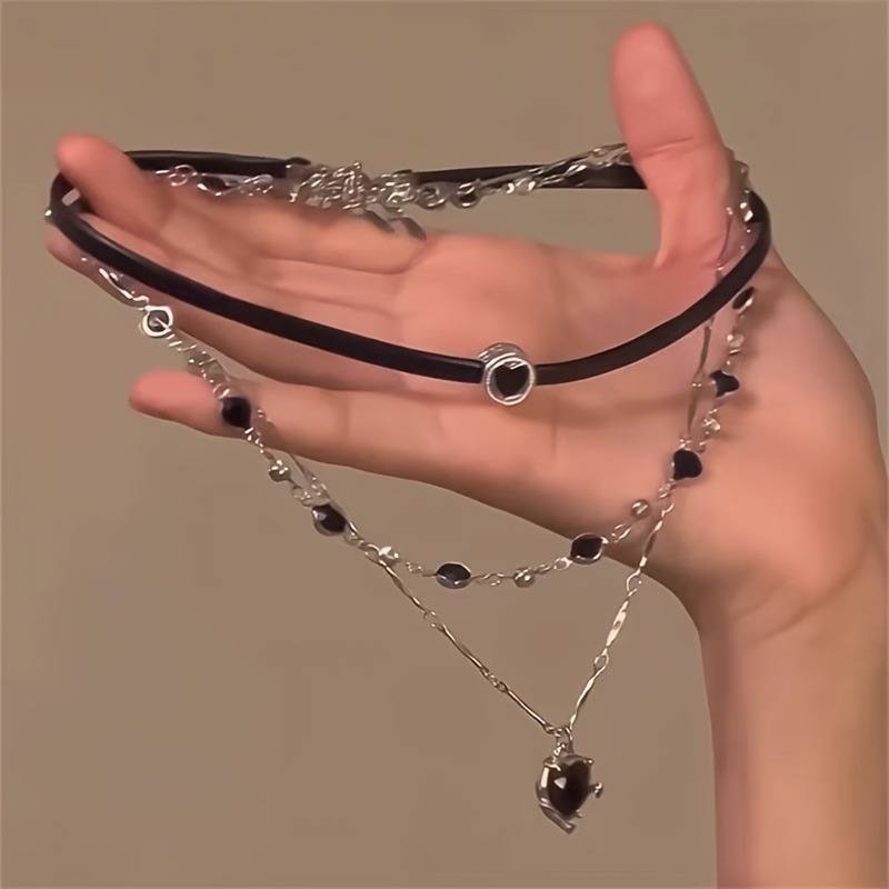 Gothic Layered Heart-shaped Ne - Formal Wear Jewelry For Women recension och pris
