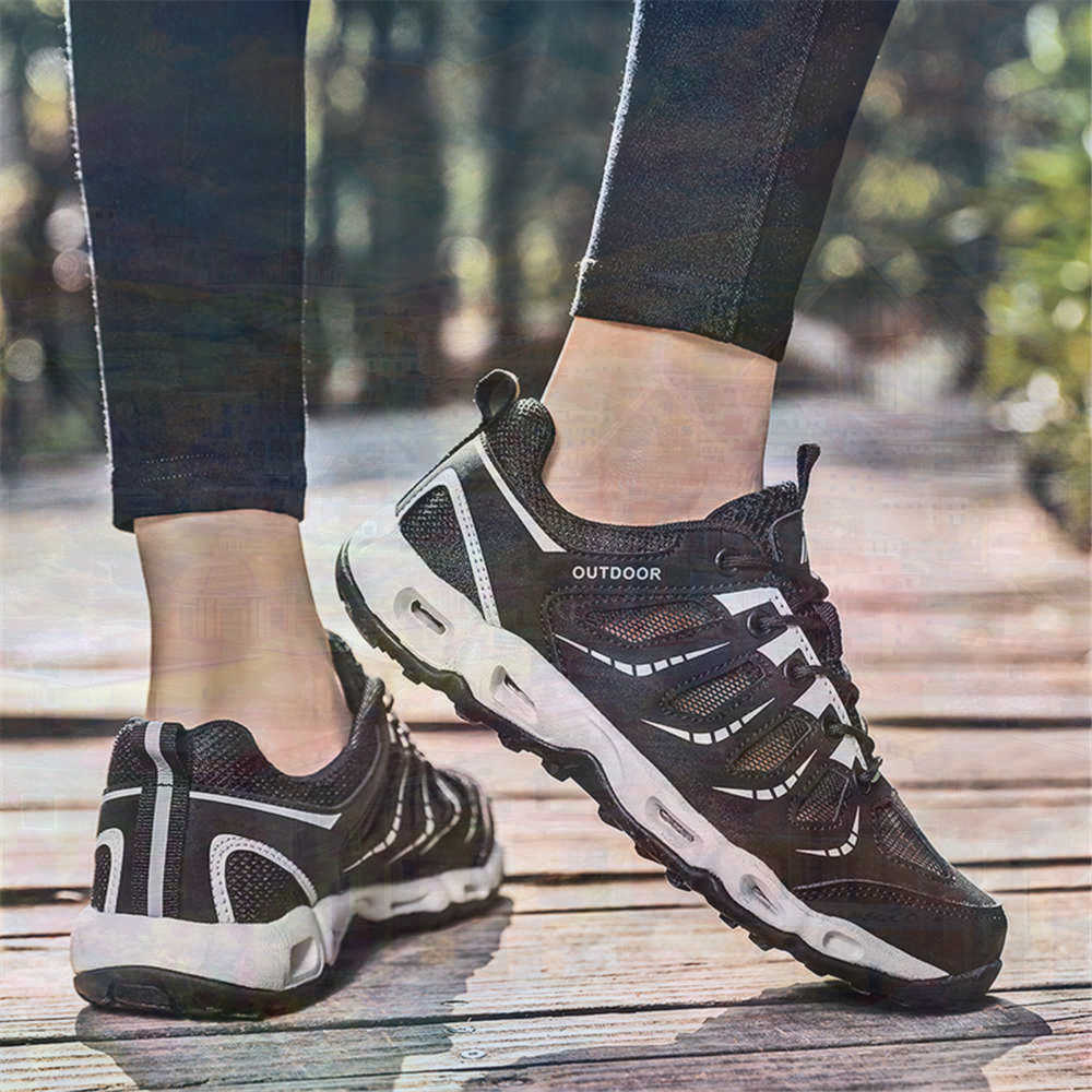 Sumer Round Tip Silver Sneaker - Women'S Formal Wear Canada recension och pris